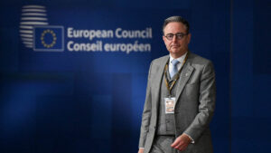 Μπαρτ Ντε Βέβερ Βέλγος πρωθυπουργός - Bart DE WEVER Prime Minister of Belgium